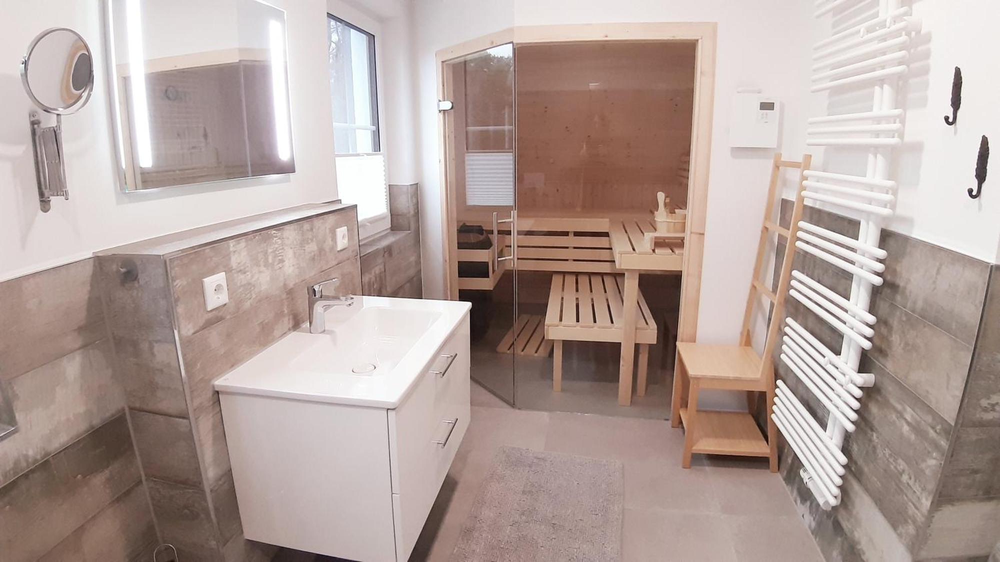 Deich Alma Apartment *